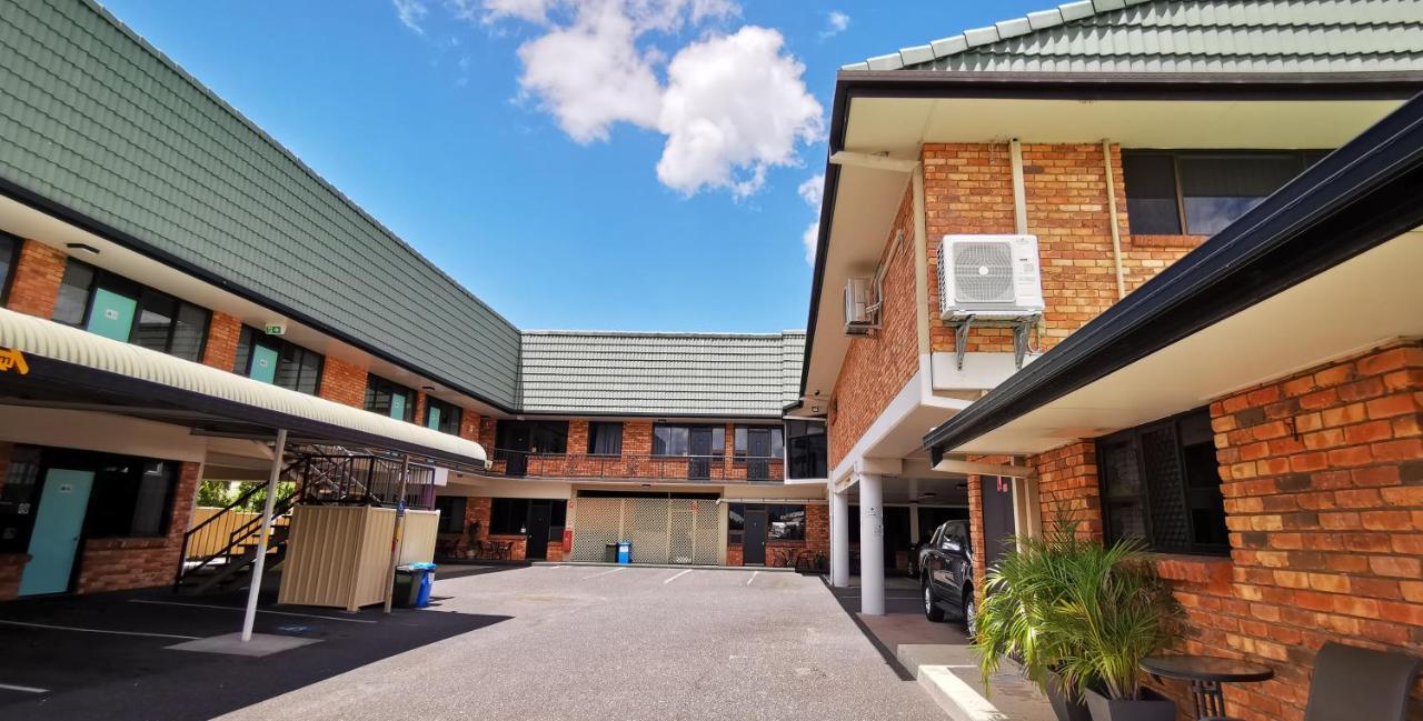 Archer Park Motel Rockhampton Esterno foto